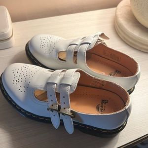 Dr Marten’s 8065 Mary Jane Shoes